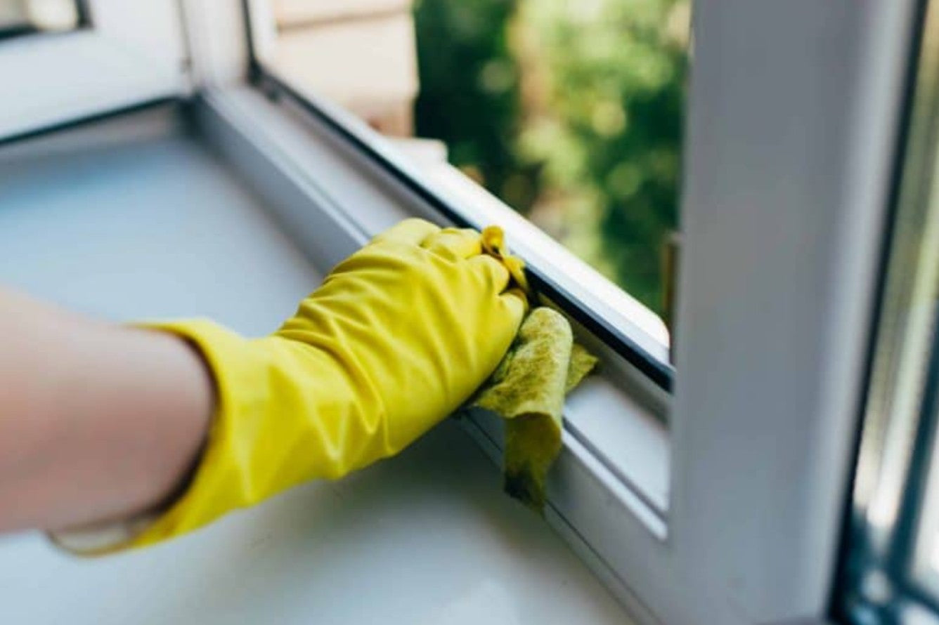 Fenster- und Rahmenreinigung in München im Rahmen der Grund- und Sonderreinigung